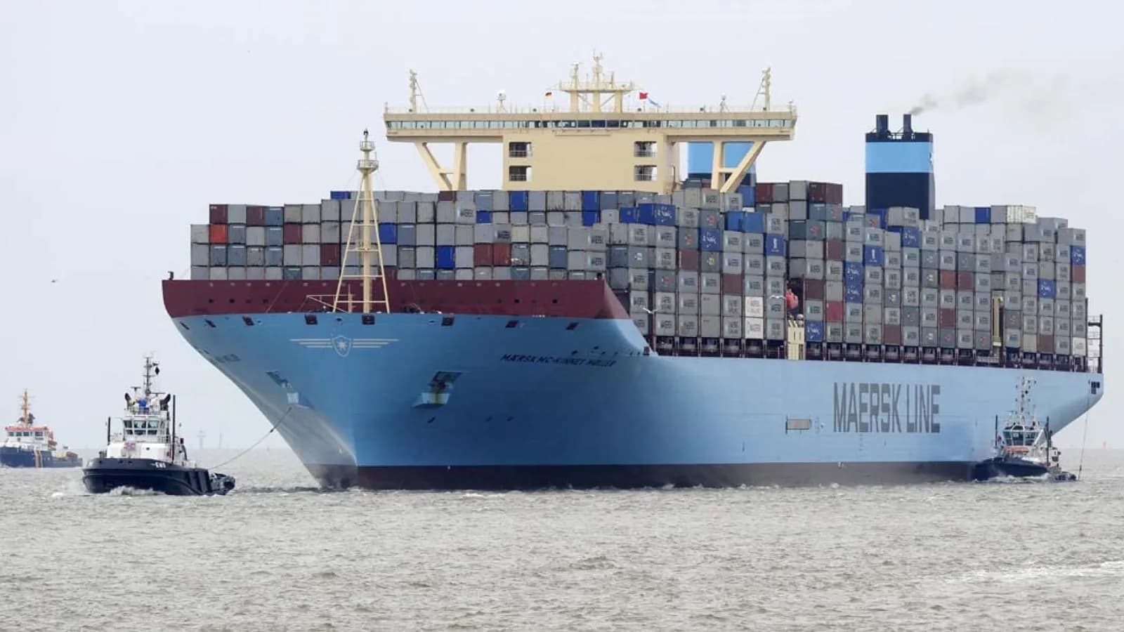 Maersk insta a sus clientes a retirar cargas ante una posible huelga en los puertos de Estados Unidos