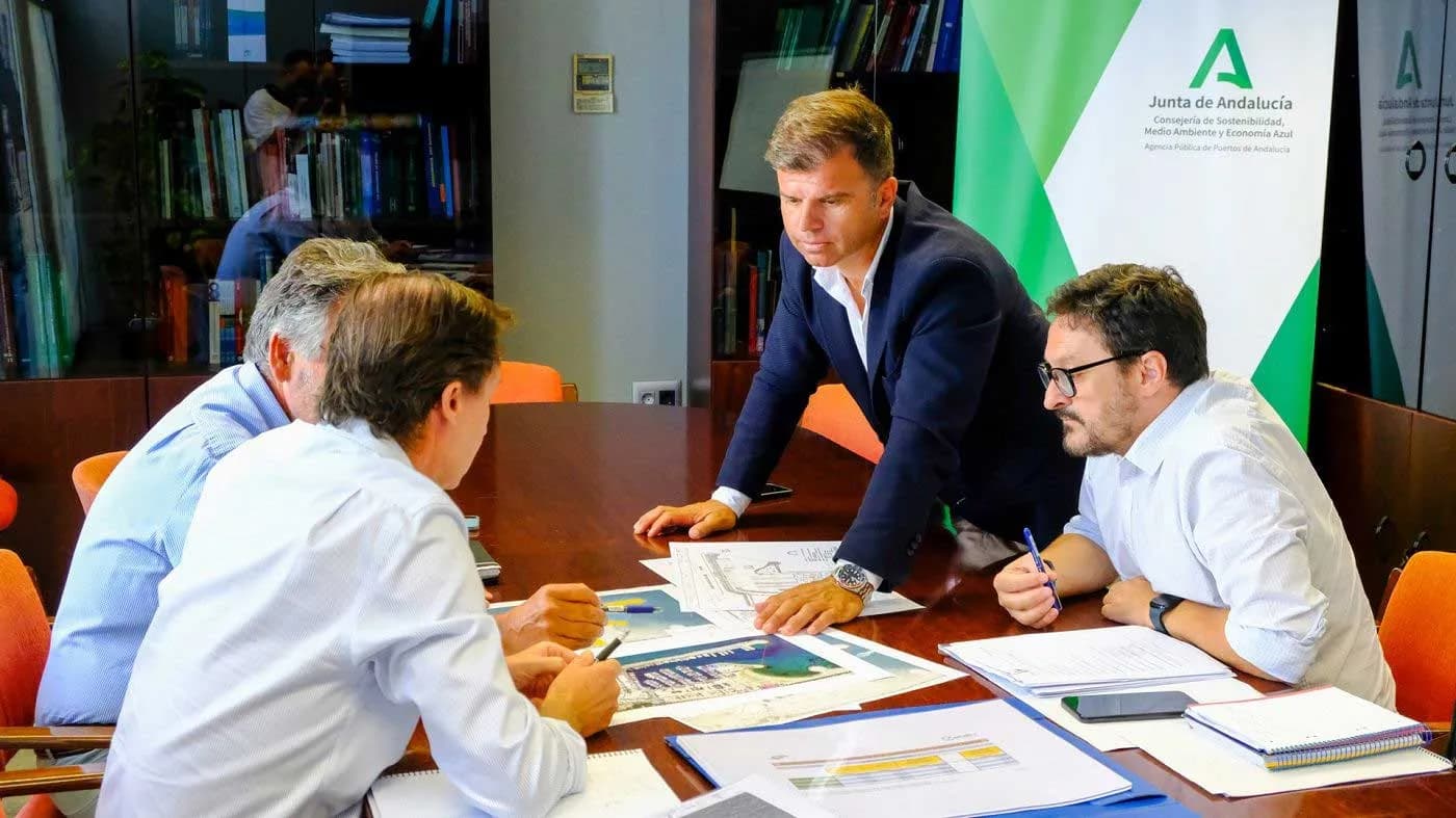 Marbella presenta documentación para renovar la concesión del Puerto Deportivo Virgen del Carmen