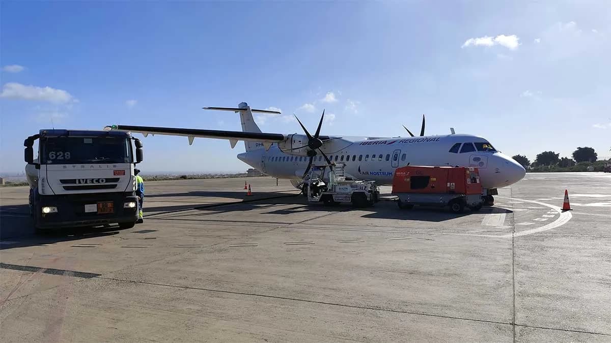 Moeve se convierte en la primera compañía en suministrar SAF en el Aeropuerto de Melilla
