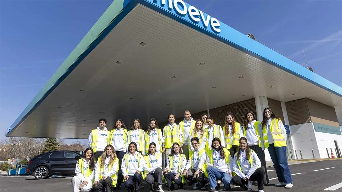 Moeve incorpora a 30 jóvenes a sus programas de talento «Challenging U»
