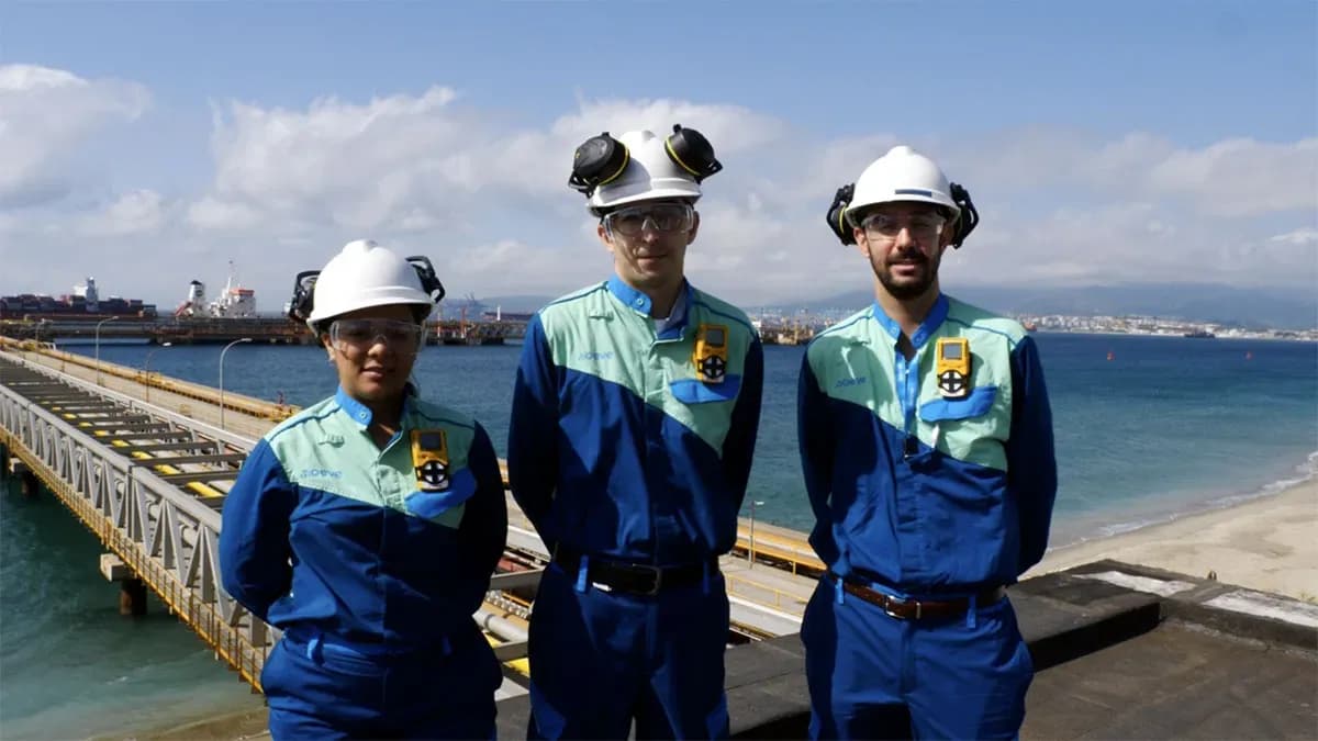 La UCA y Moeve abren camino a la formación dual universitaria en petroquímica e hidrógeno verde