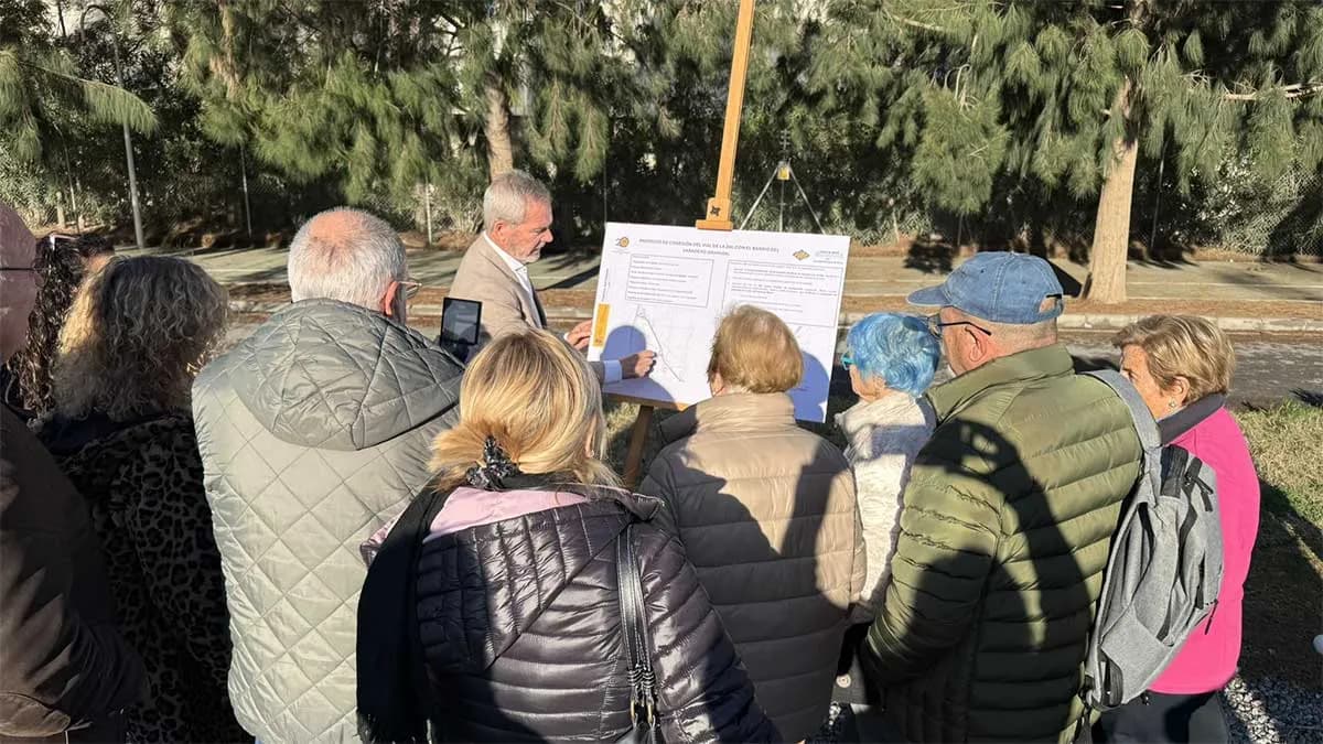 El Puerto de Motril mejorará la conexión del barrio de Varadero con la ZAL