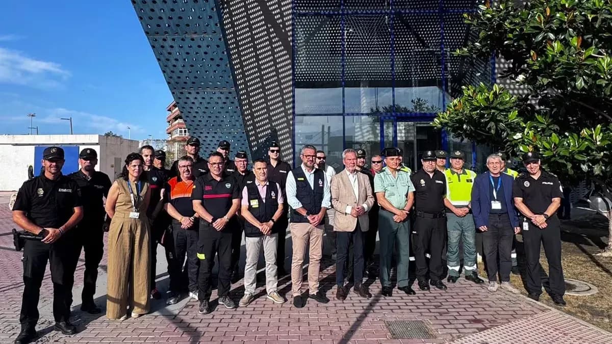 El Puerto de Motril acoge la jornada formativa para el personal de la Operación Paso del Estrecho 2026