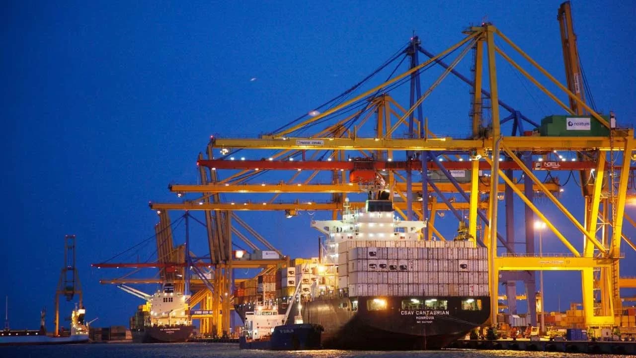 Cosco Shipping Europe amplía su red hacia África Occidental con la mejora del servicio MWAX