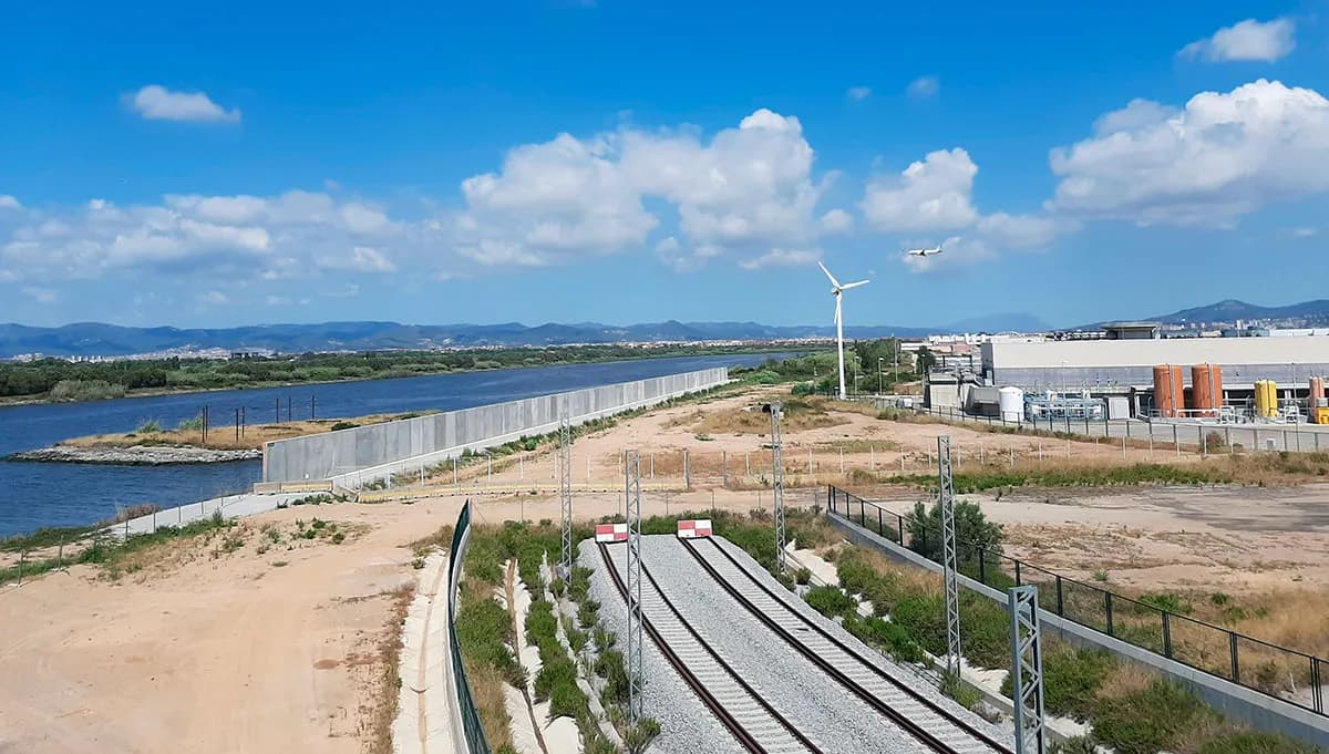 El BOE publica el calendario de las inversiones para los accesos Sur al puerto de Barcelona