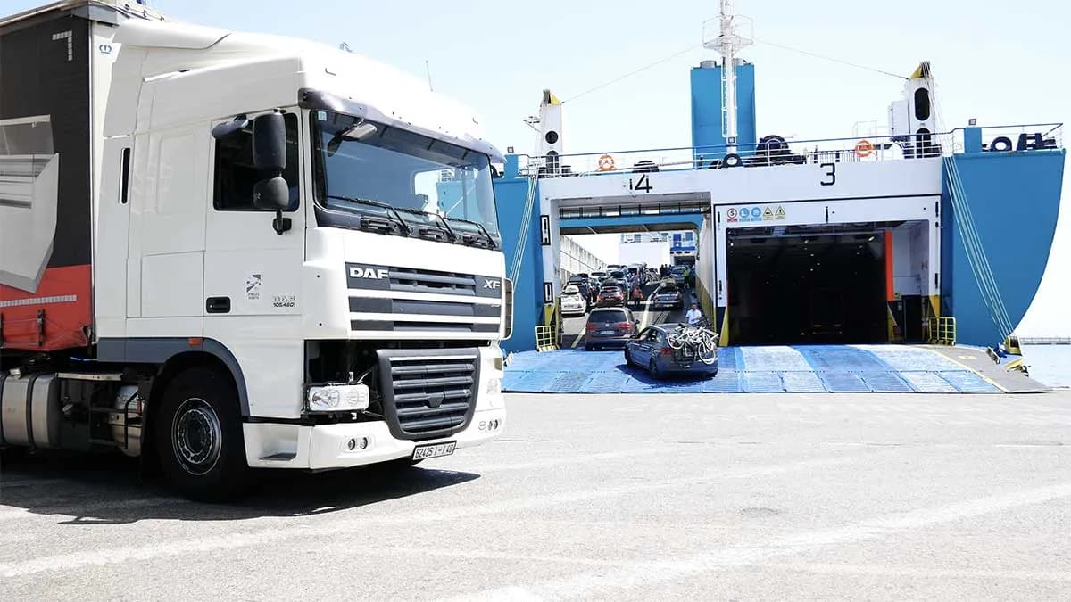 Algeciras y Tarifa afrontan el pico de la fase de retorno de la Operación Paso del Estrecho