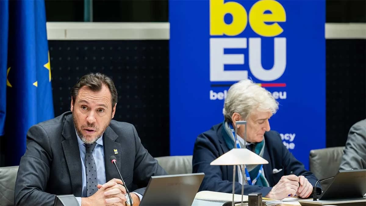 Óscar Puente impulsa iniciativas de supervisión del impacto del comercio de emisiones en el transporte marítimo