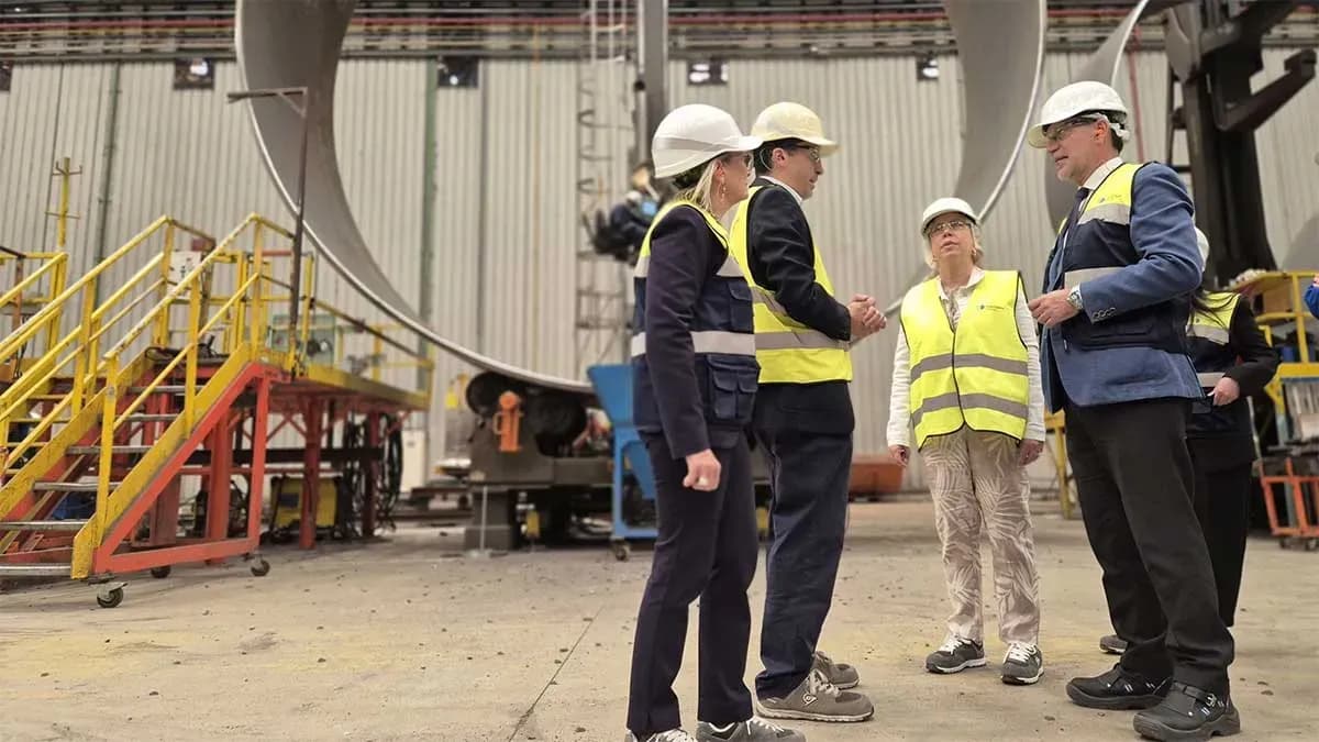 Una delegación diplomática de Panamá visita la Zona Franca de Sevilla para conocer su potencial industrial y logístico