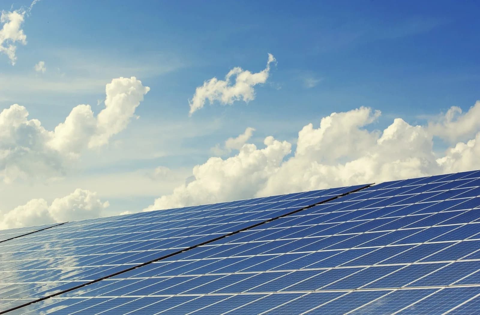 Andalucía TRADE gestionará ayudas europeas para pymes que apuesten por la eficiencia energética