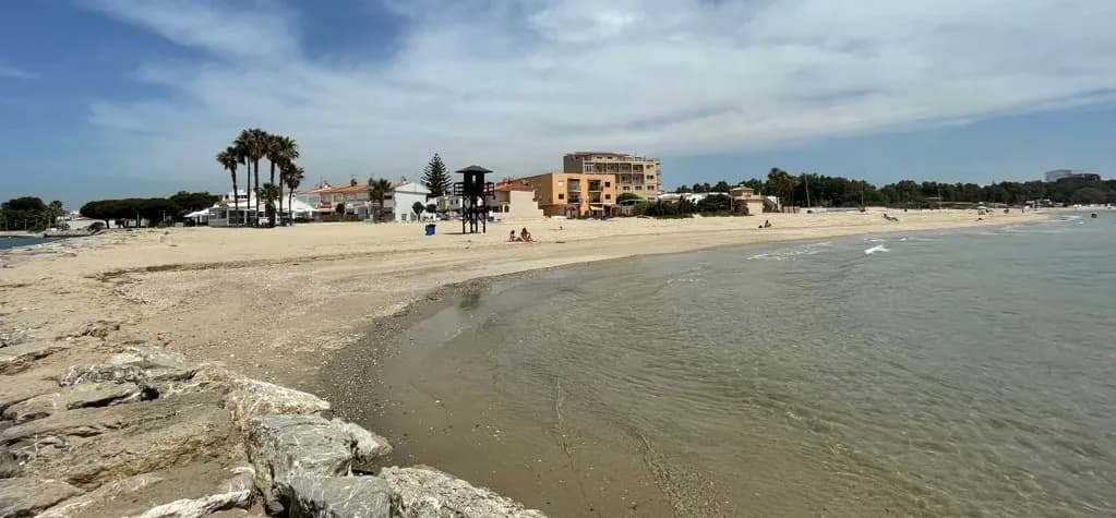 La playa de Palmones volverá a ondear la certificación de calidad turística en 2025