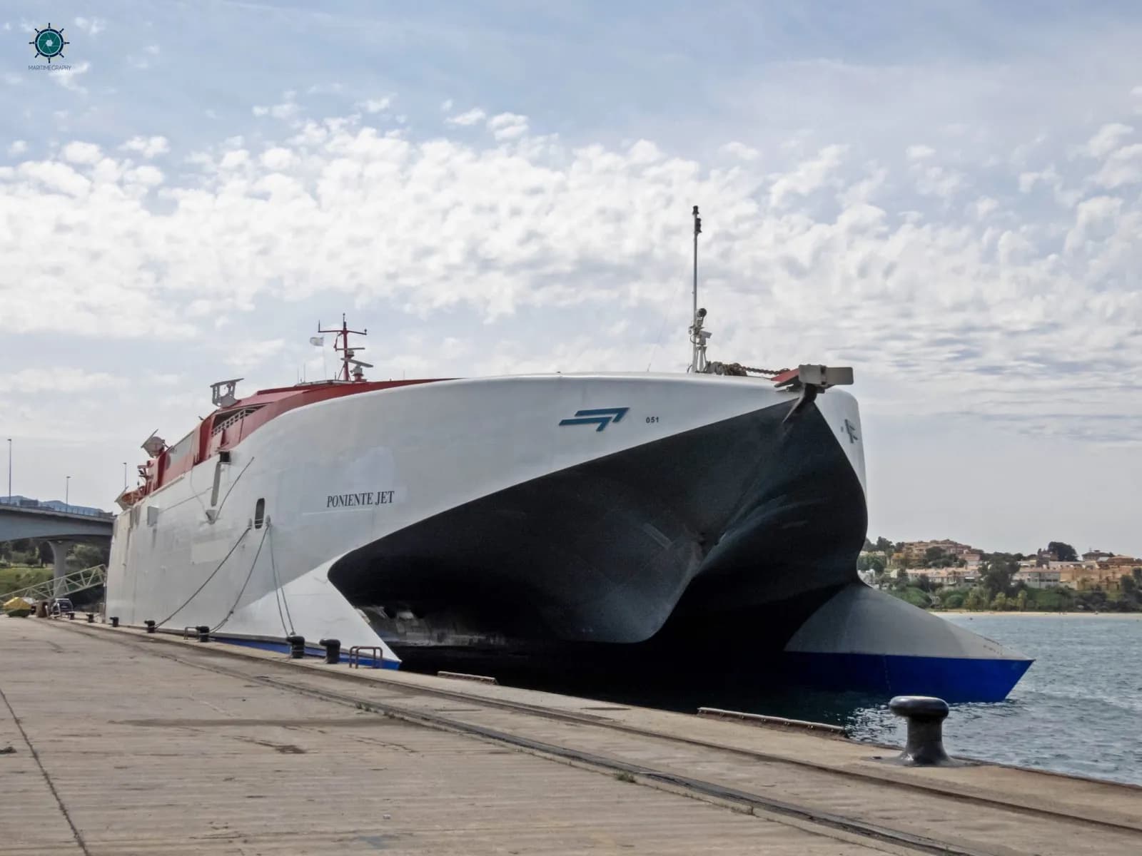 El “Poniente Jet” ya se encuentra en Algeciras para reforzar las rotaciones de FRS durante la OPE 2023