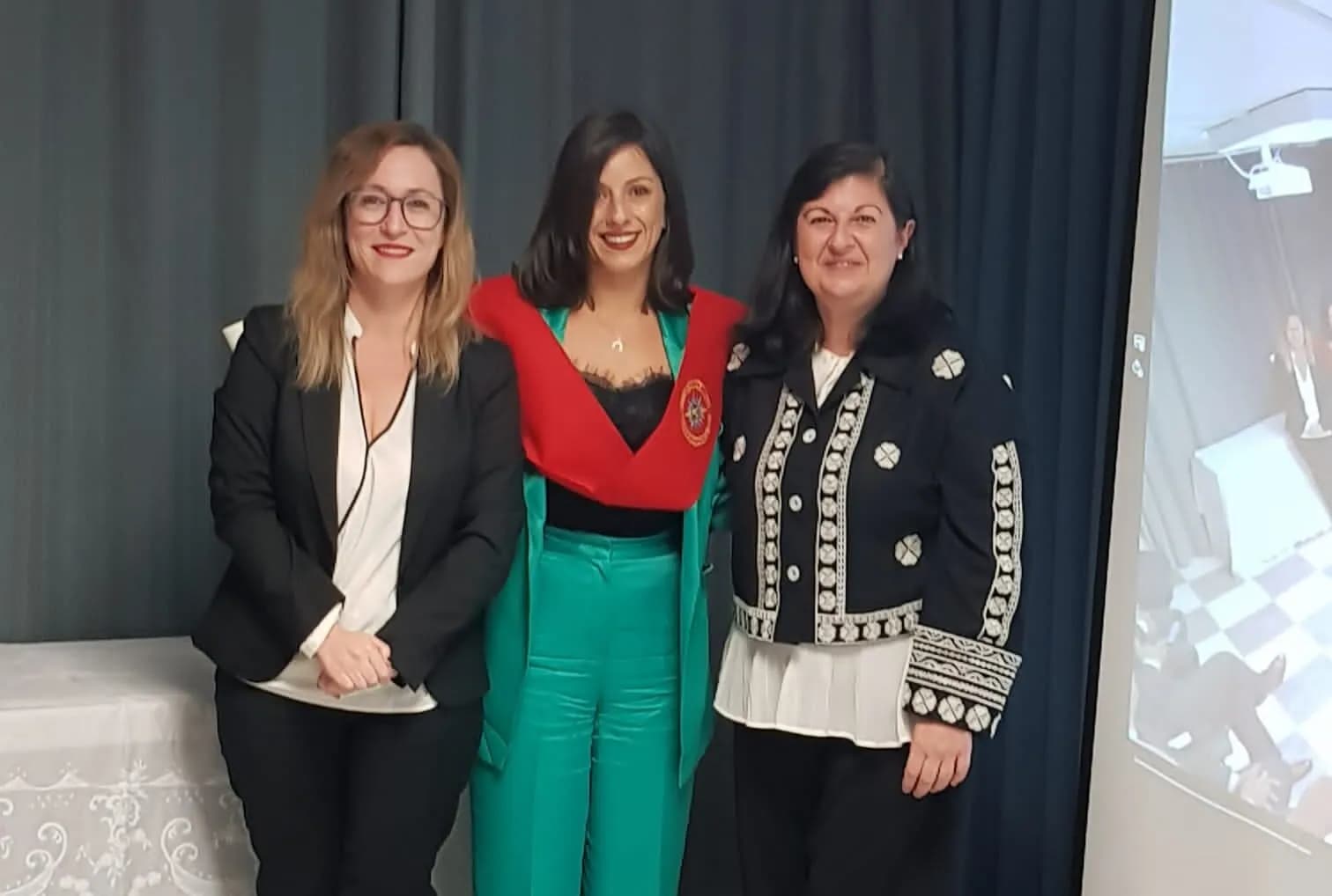 Laura Cuenca Tirado y Davinia Bueno Giner son las ganadoras de los Premios UNED-1 en las modalidades de Humanidades y Ciencias