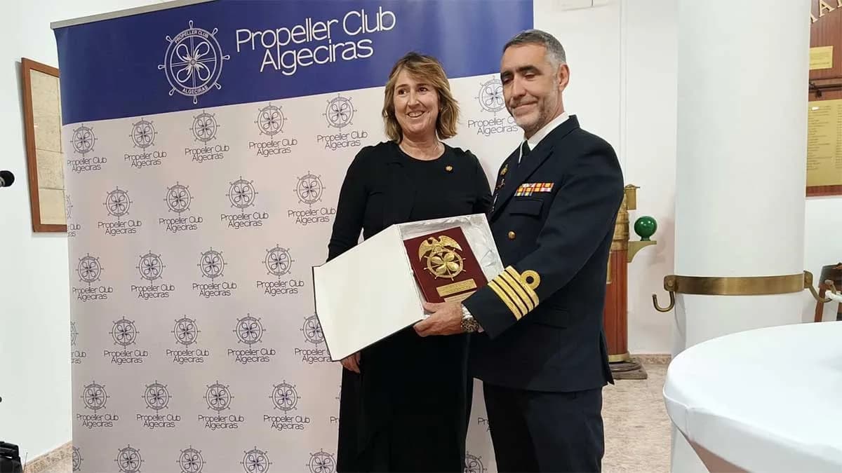El Propeller Club de Algeciras celebra su cóctel de Navidad en la Comandancia de Marina