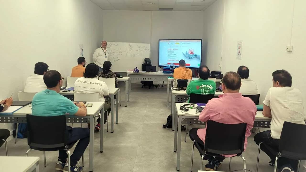El Puerto de Algeciras se convierte en centro formador en tecnología 5G