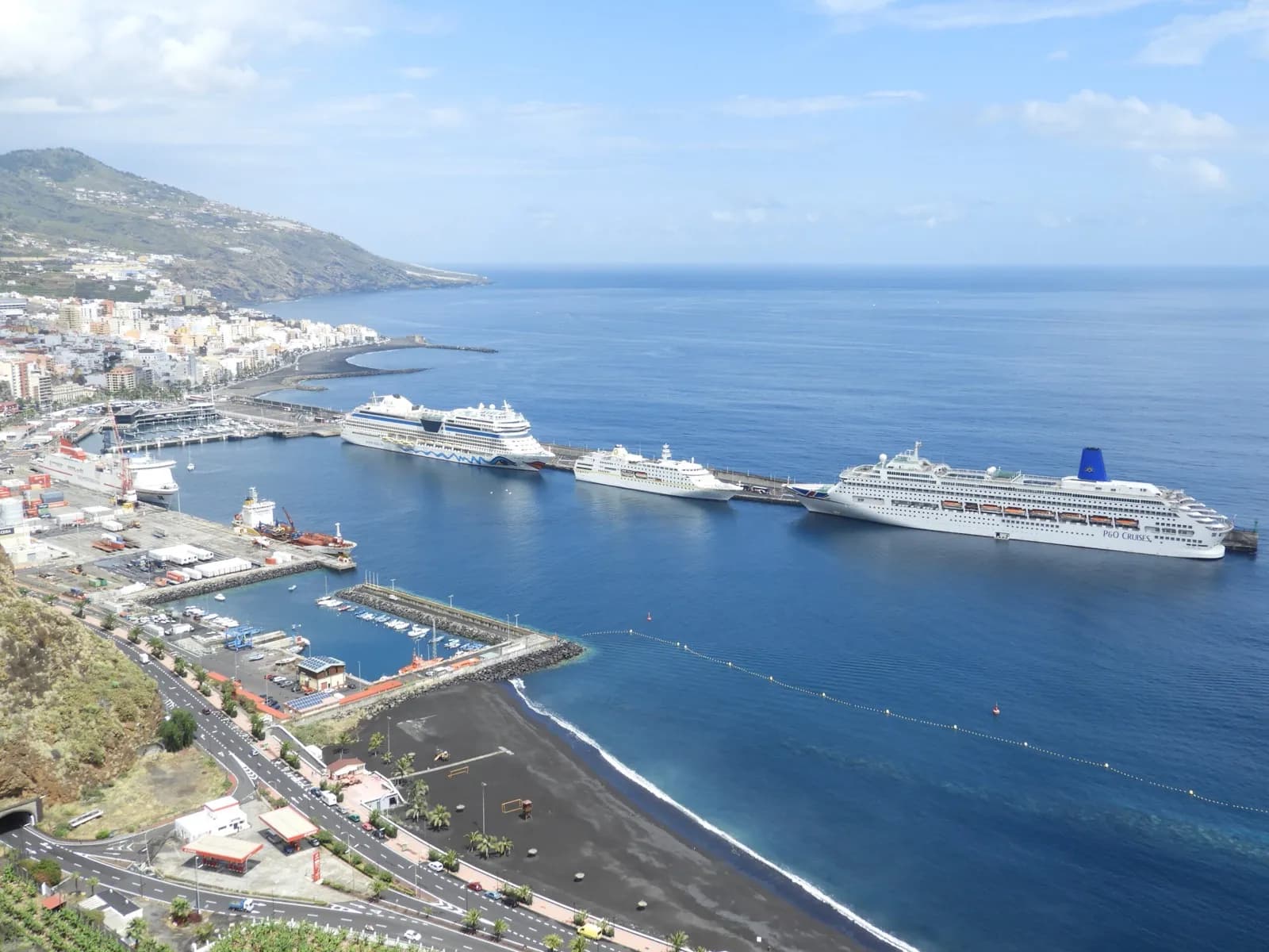 El puerto de Santa Cruz de La Palma incrementa su tráfico de pasajeros en 2024