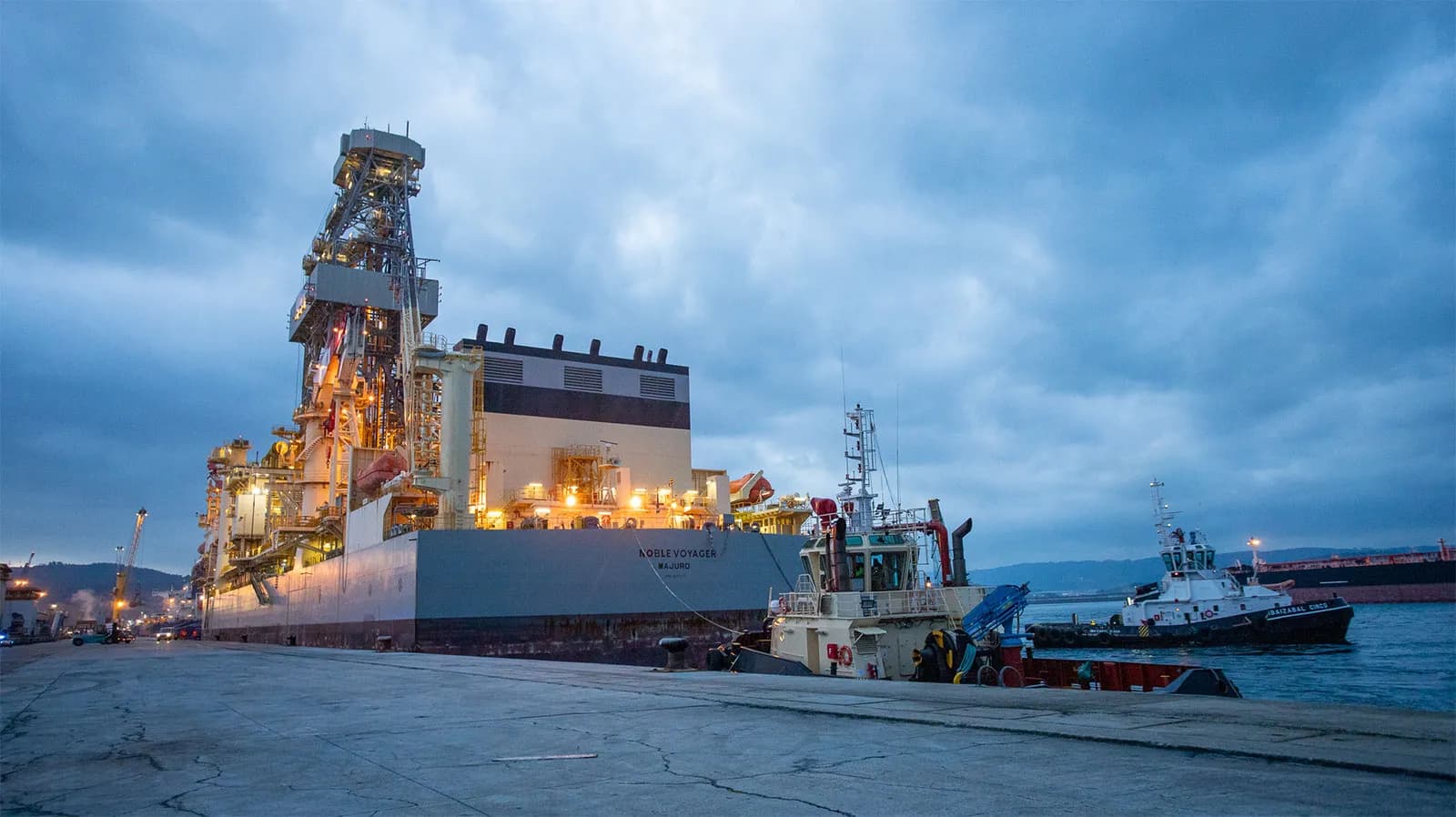 El Puerto de La Coruña cierra el primer semestre con cifras similares a las de 2025 tras remontar en el segundo trimestre