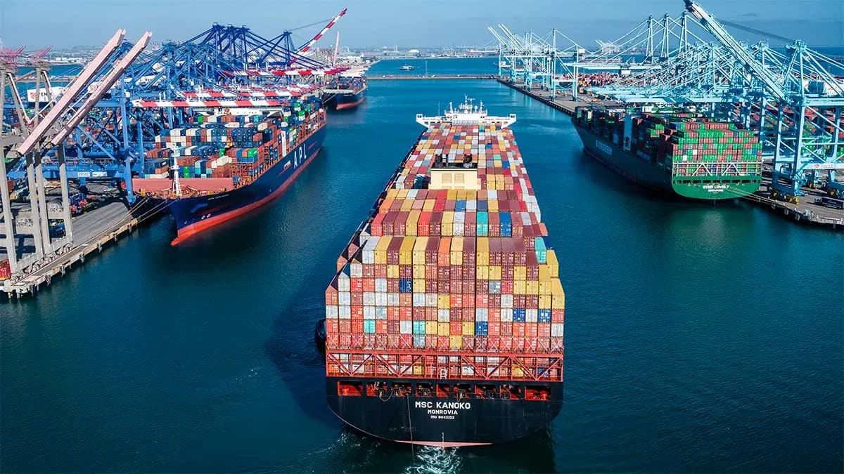 CMA CGM, COSCO, Maersk y ONE se unen al acuerdo de creación del primer corredor verde transpacífico