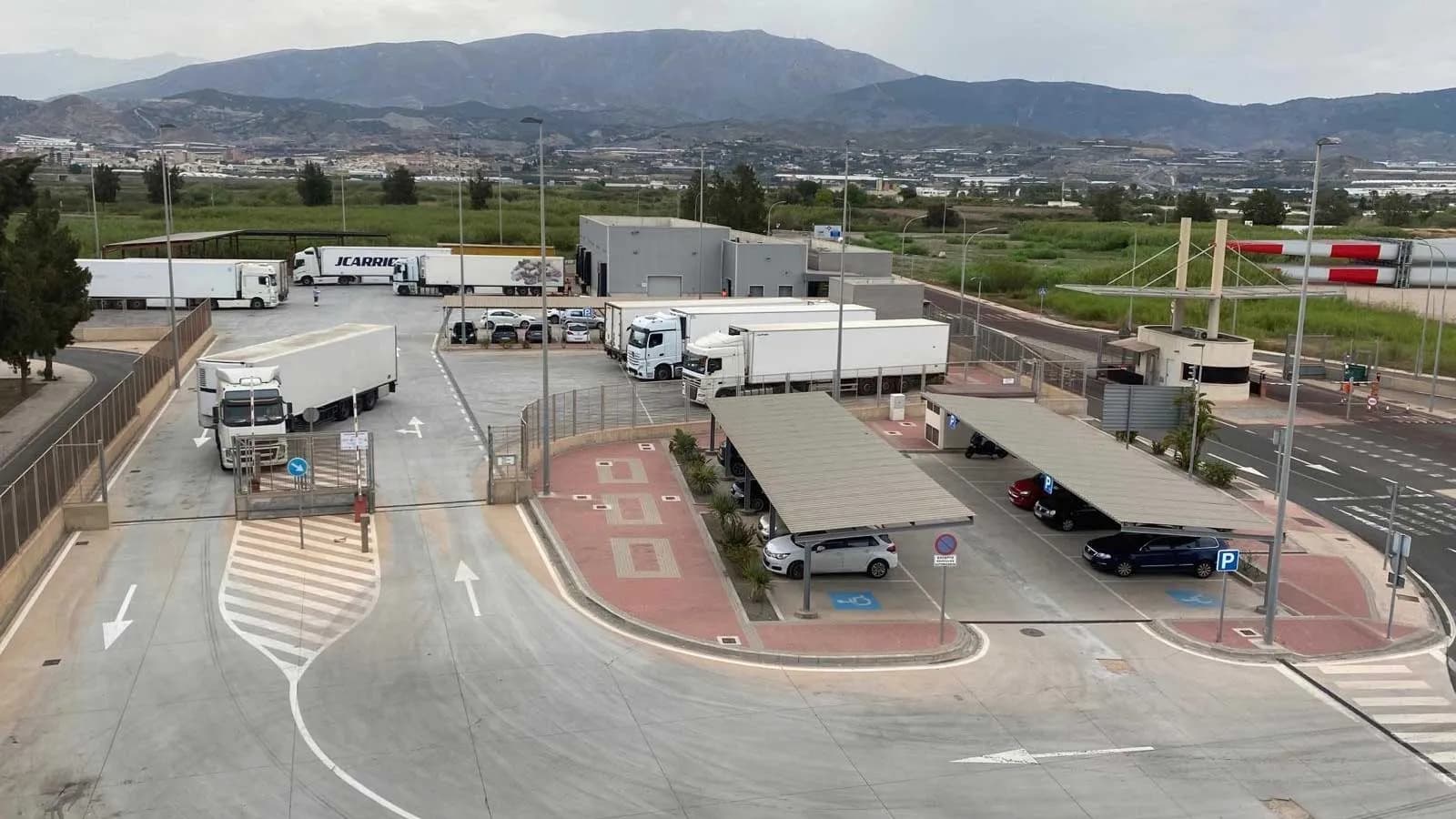 El Puerto de Motril ofrecerá un nuevo servicio de transporte y exportación de animales vivos
