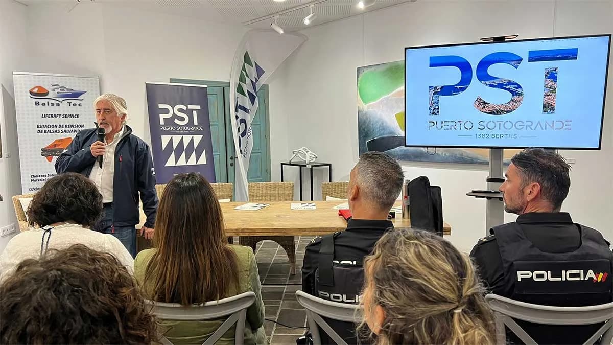 Puerto Sotogrande refuerza su compromiso con la seguridad y el medio ambiente con la V Jornada de Seguridad Marítima