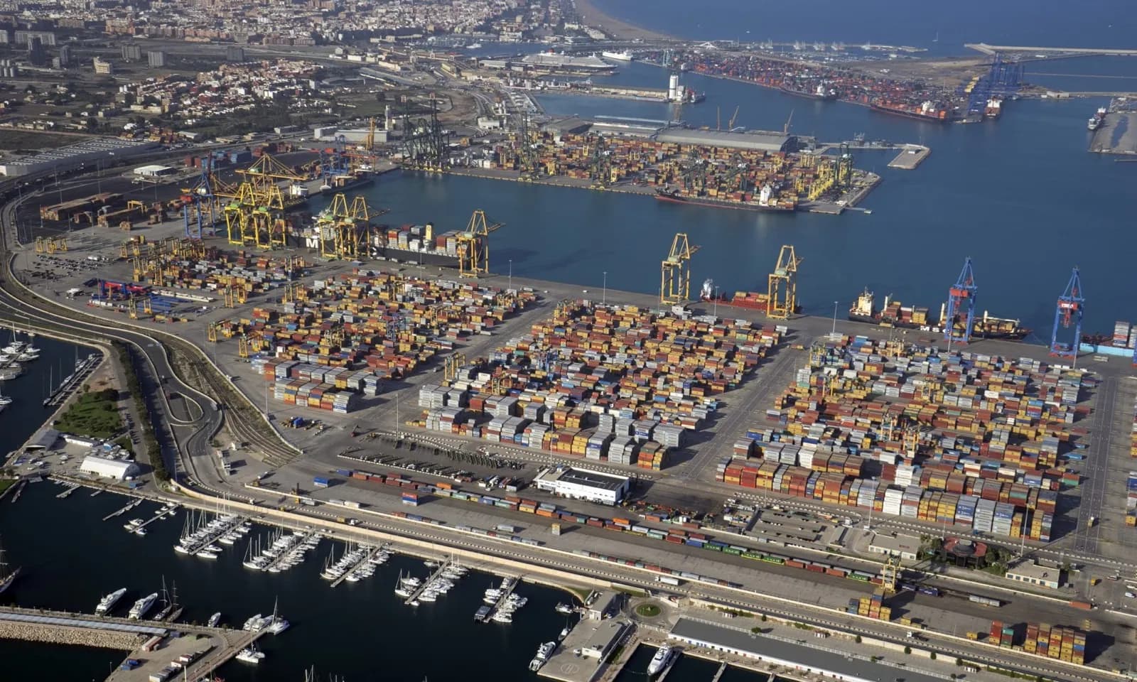 Fenatport dejará de prestar servicio en APM Terminals Valencia a partir del lunes