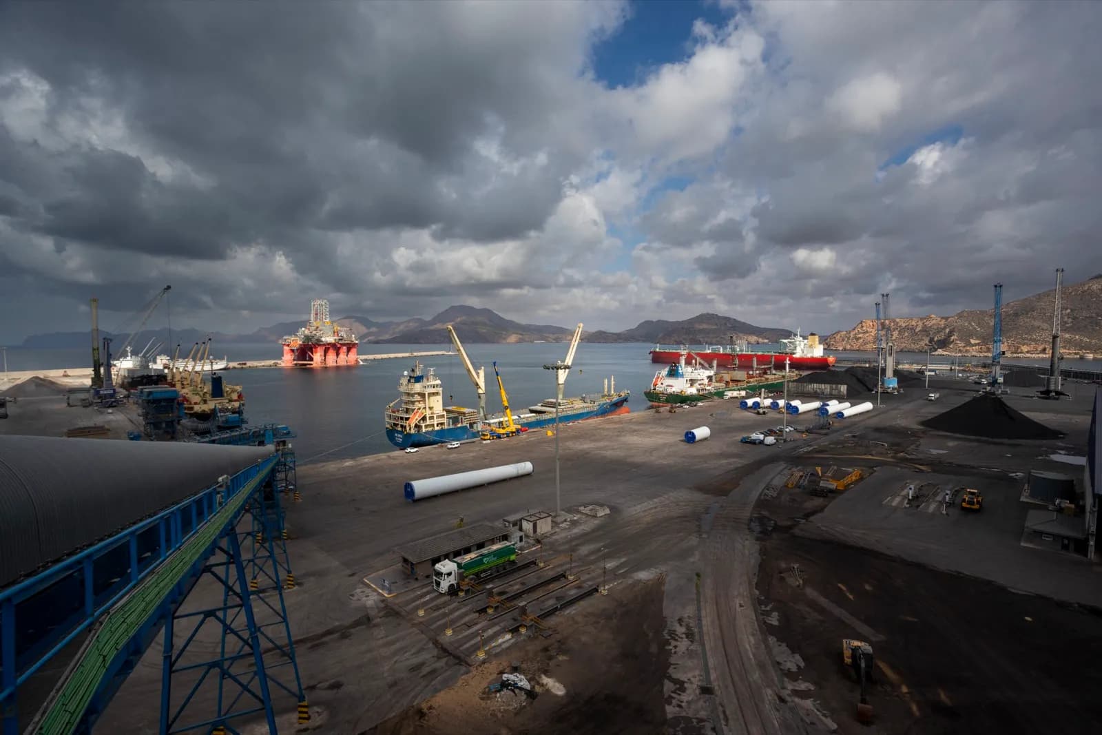 El Puerto de Cartagena incrementa su tráfico total de mercancías en un 0,73%