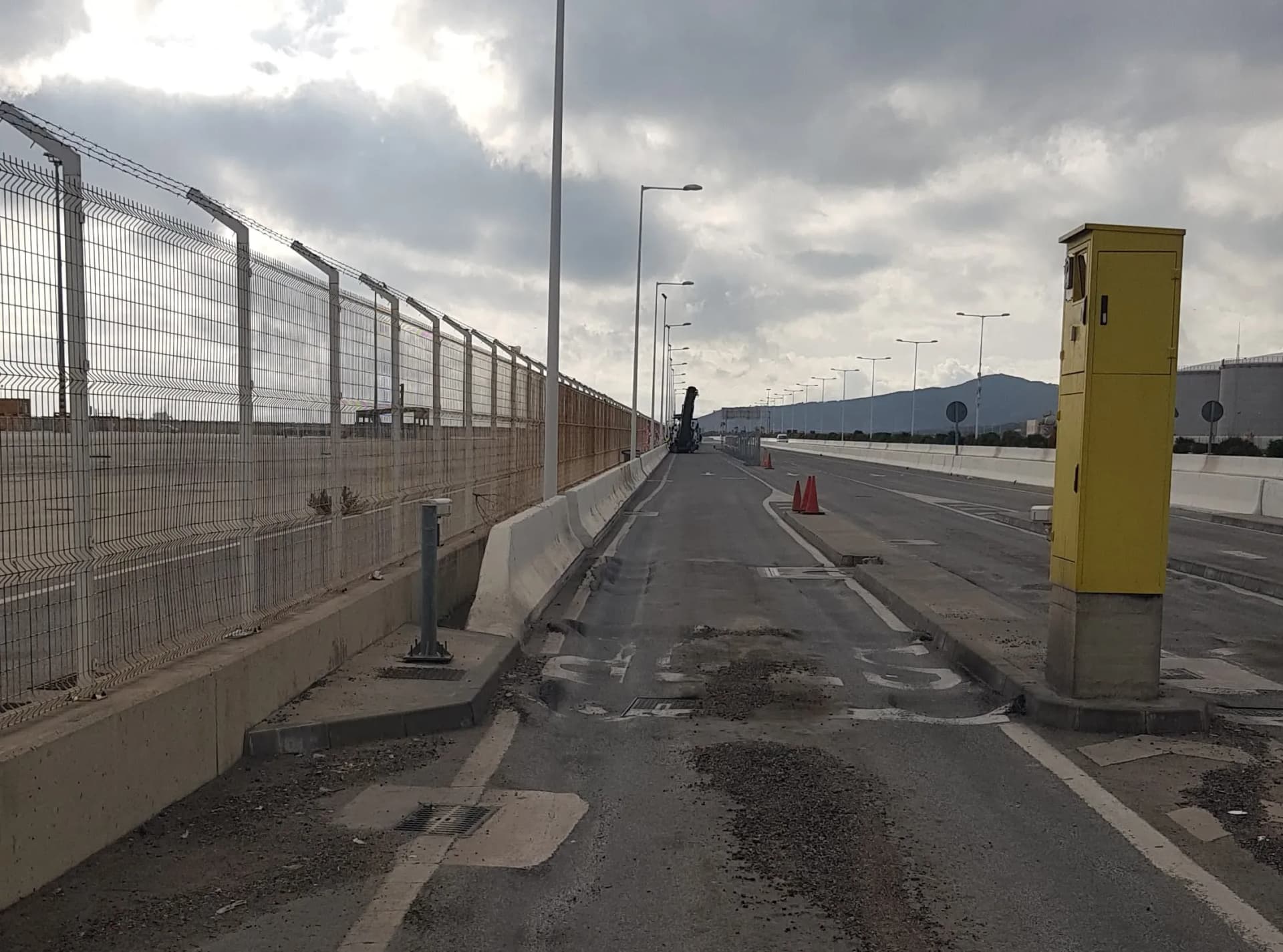 La APBA trabaja en el refuerzo del firme y la reordenación de los viales de acceso a las terminales