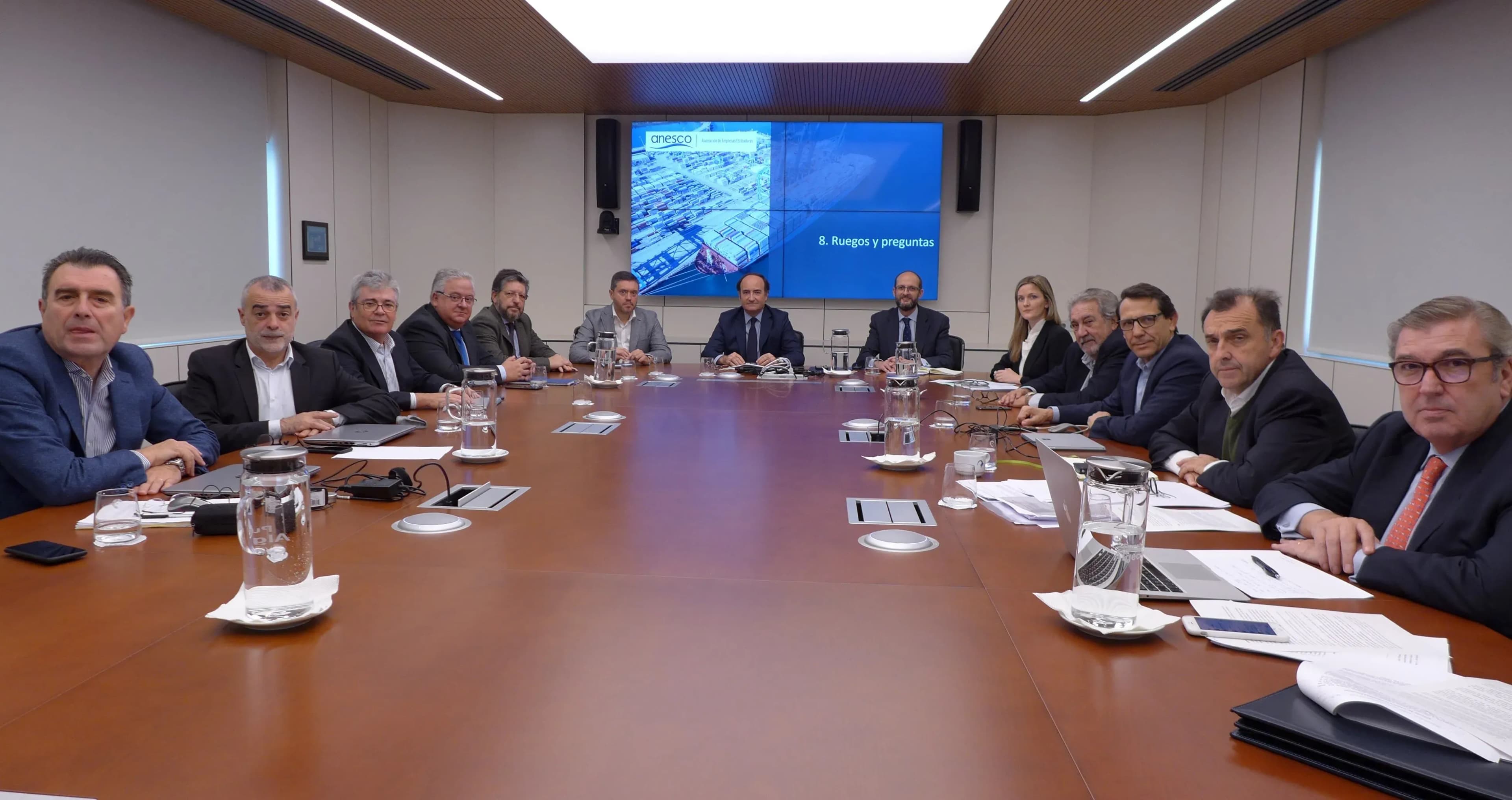 Anesco celebra su Asamblea General en el puerto de Algeciras