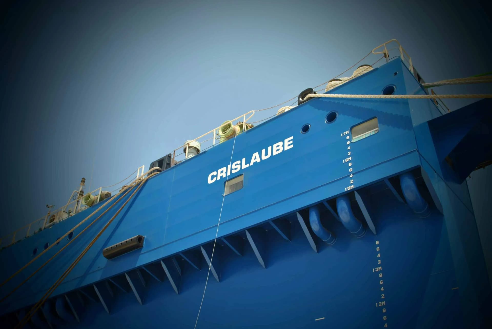 La entrada en servicio del ‘Crislaube’ en Cernaval, más cerca
