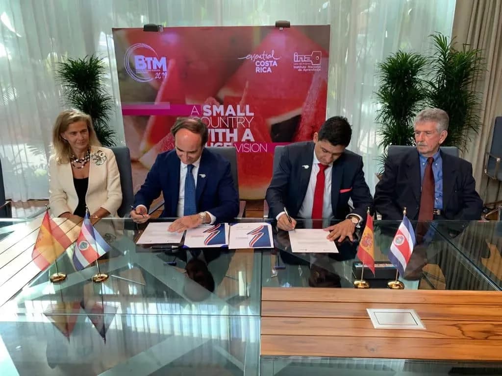 La Comunidad Portuaria de la Bahía de Algeciras impulsa sus relaciones comerciales con Costa Rica a través de un convenio
