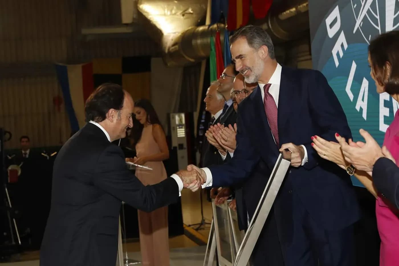 El presidente de la APBA recibe de manos del Rey el reconocimiento de los empresarios de Cádiz