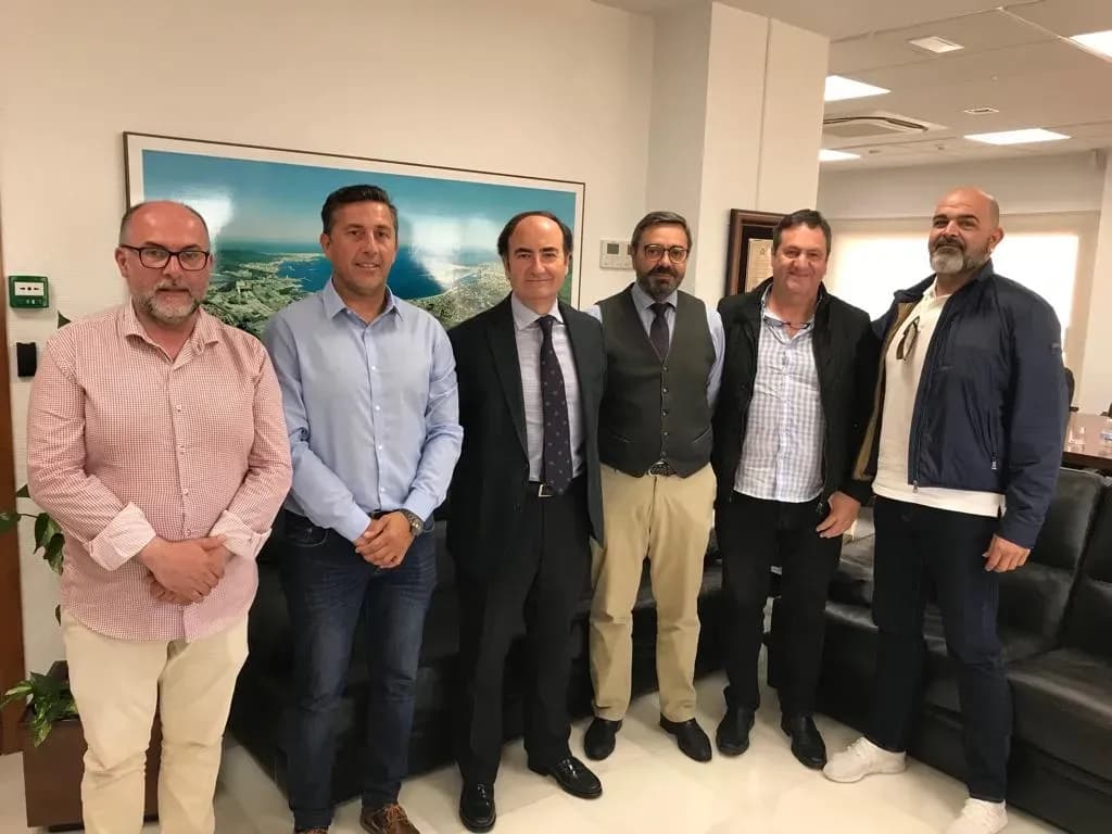 Coordinadora de Trabajadores de los Puertos Andaluces traslada sus inquietudes a Landaluce