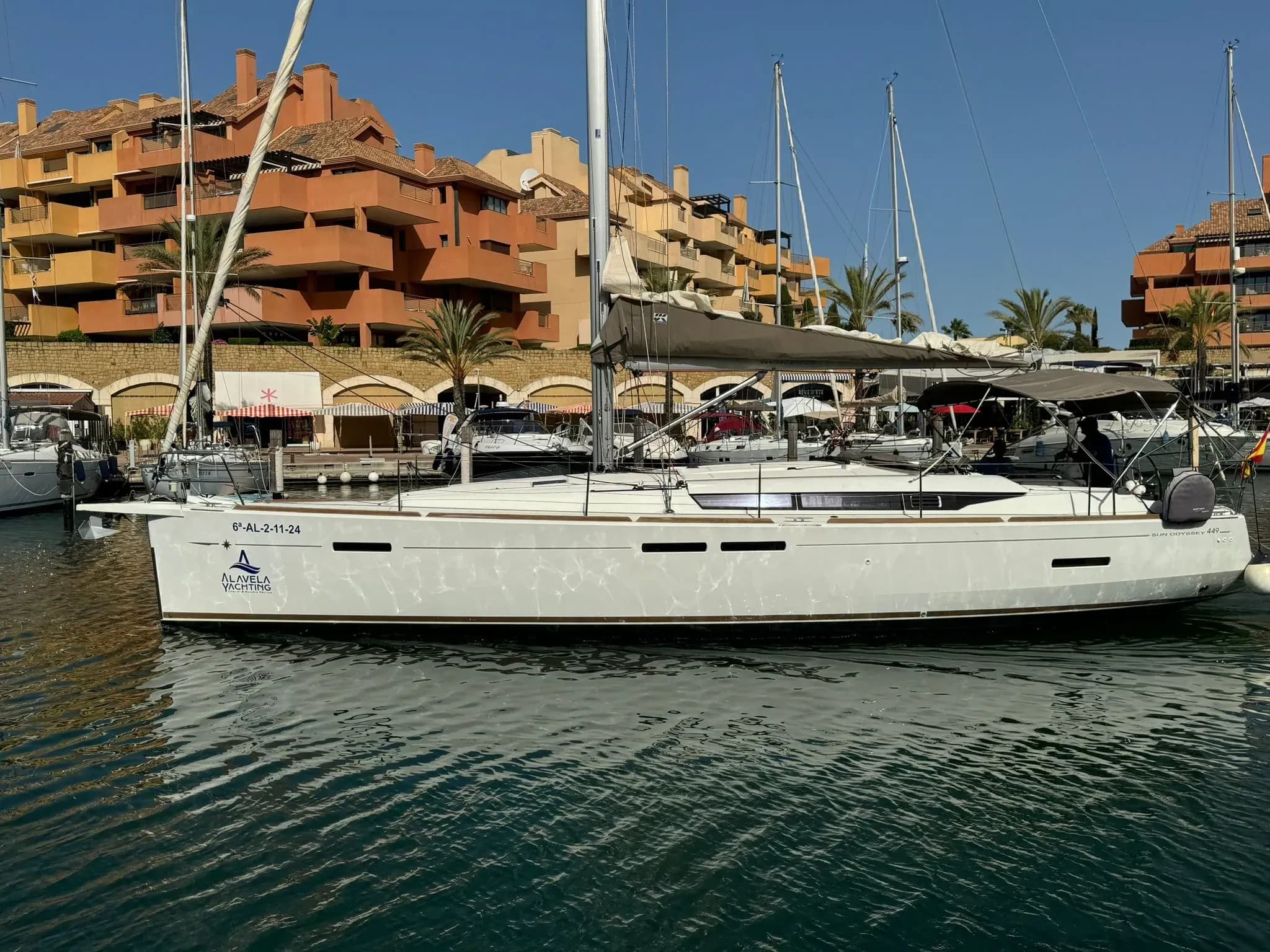 Alavela Yachting convoca prácticas oficiales para la obtención de las titulaciones de Patrón y Capitán de Yate