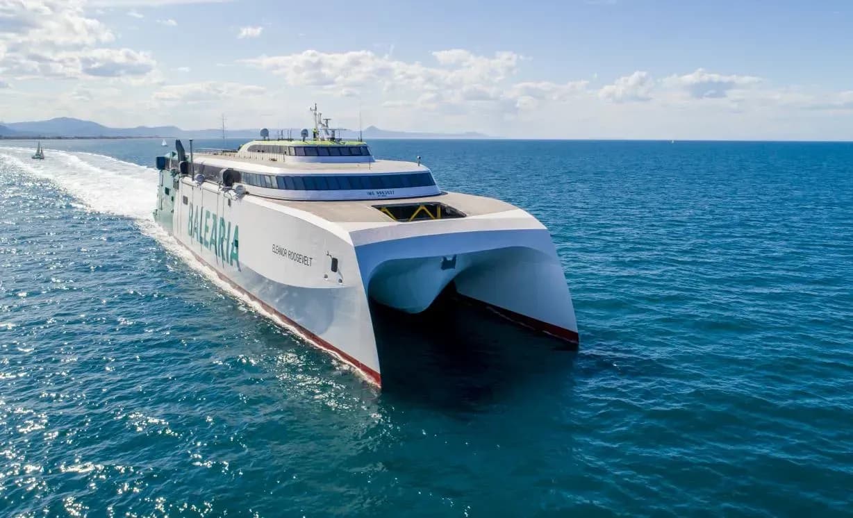 Las navieras validan el enfoque técnico del modelo de limitación de vehículos en Baleares