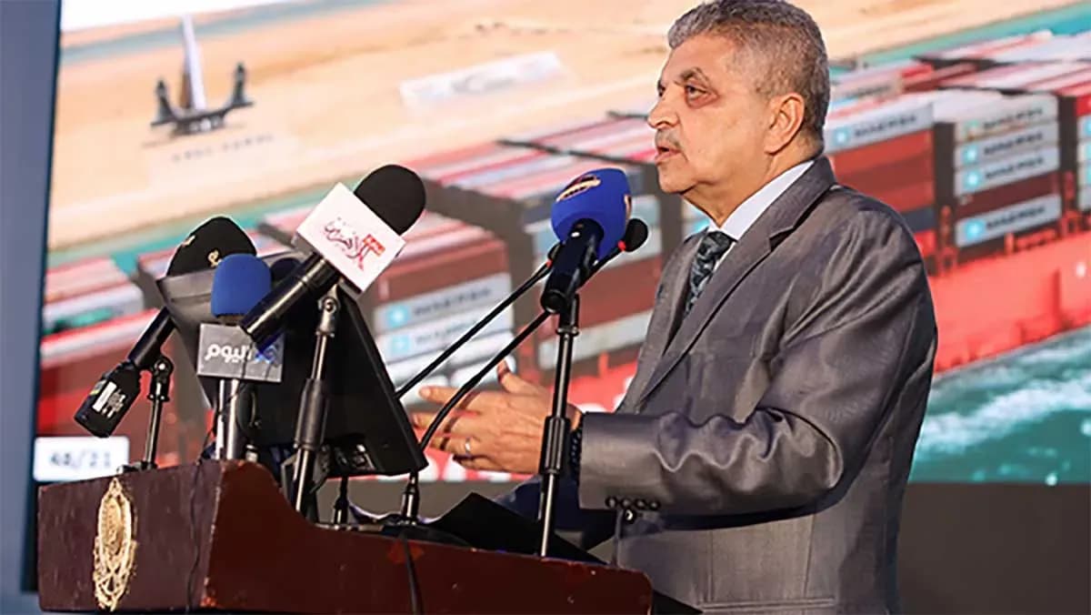 The Suez Canal regains momentum with 1,315 ships and 449 million dollars in the first week of February