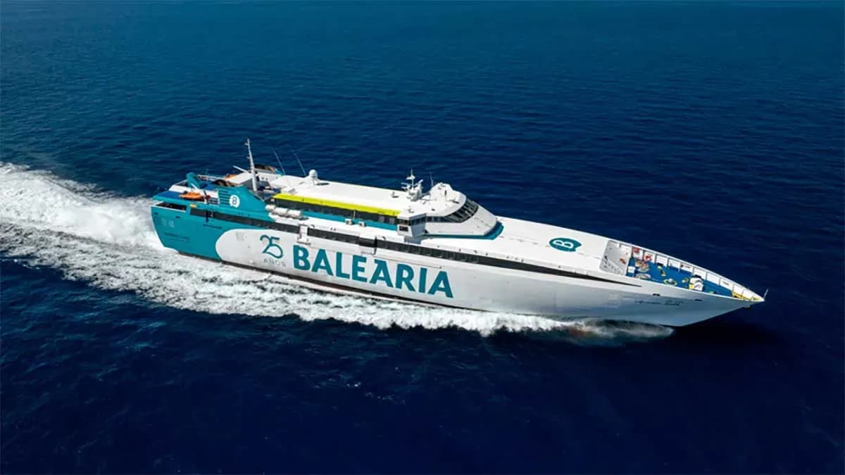 Baleària propose au Conseil de Formentera un quota unique de véhicules qui ne fait pas de distinction entre ceux qui arrivent par la mer et ceux de location