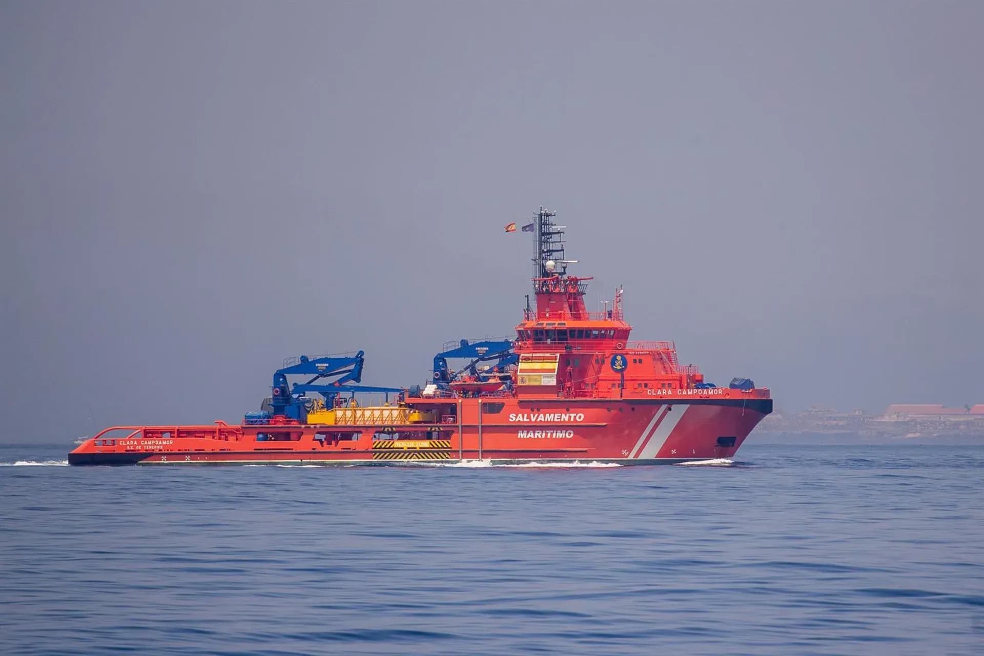 Salvamento Marítimo suspende temporalmente la búsqueda de la tripulación de la embarcación Chanquete IV