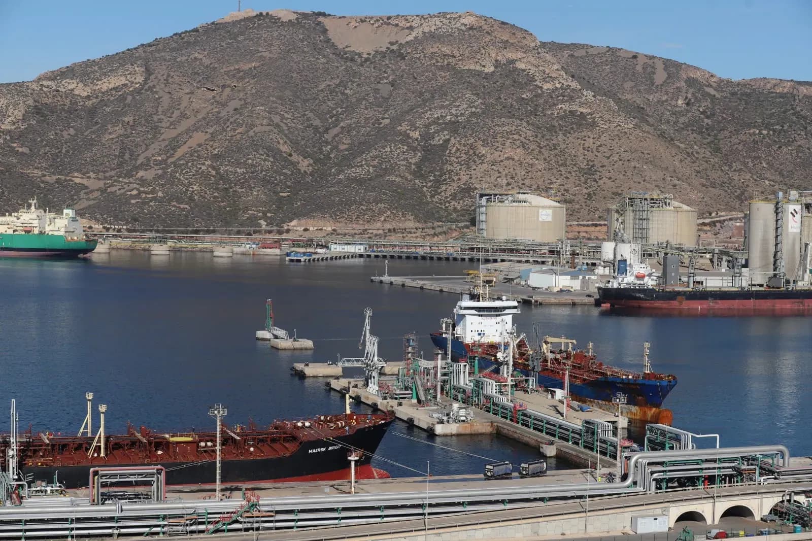 La Autoridad Portuaria de Cartagena invierte 1,09 millones en modernizar la red de saneamiento de la dársena de Escombreras