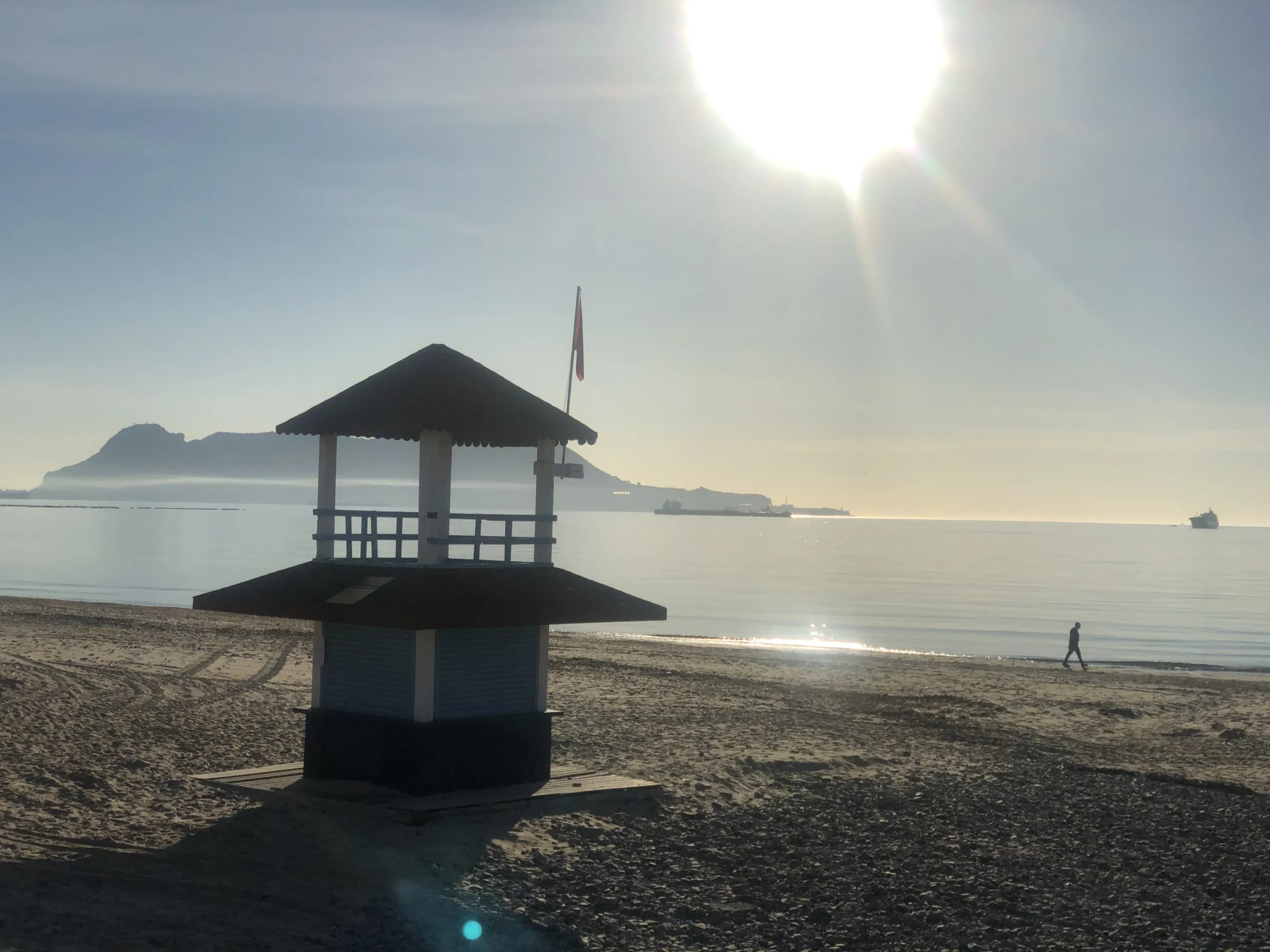 CCOO del Hábitat pide reunirse con el alcalde de Algeciras por el pliego del servicio de limpieza de playas