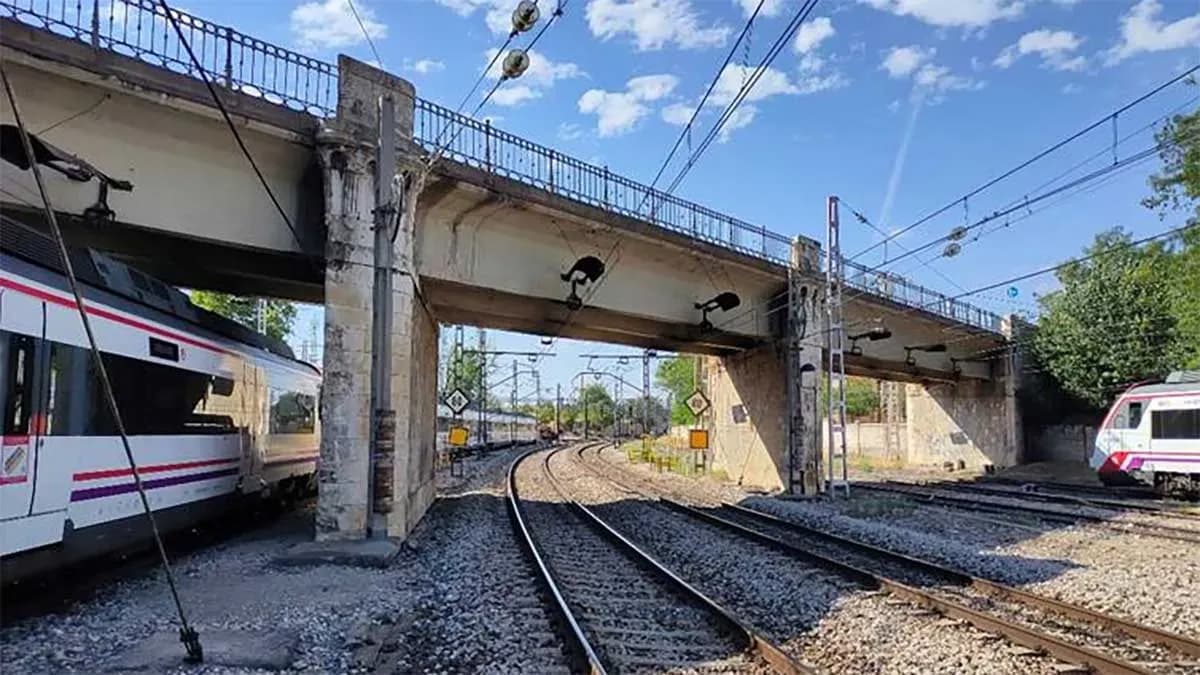 Transportes adjudica por 9,6 millones la adaptación del tramo Santa Cruz de Mudela-San Fernando de Henares a la Autopista Ferroviaria