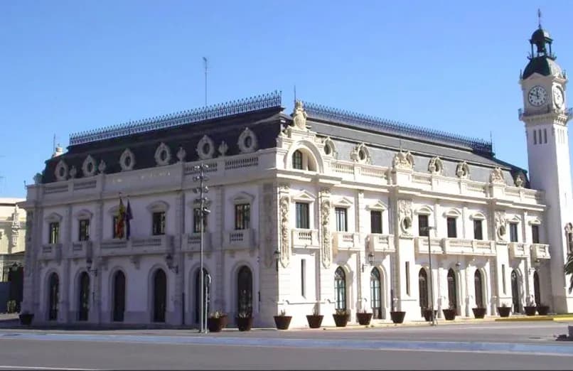 La Autoridad Portuaria de Valencia inaugura una exposición sobre la industria juguetera valenciana y su vocación exportadora histórica