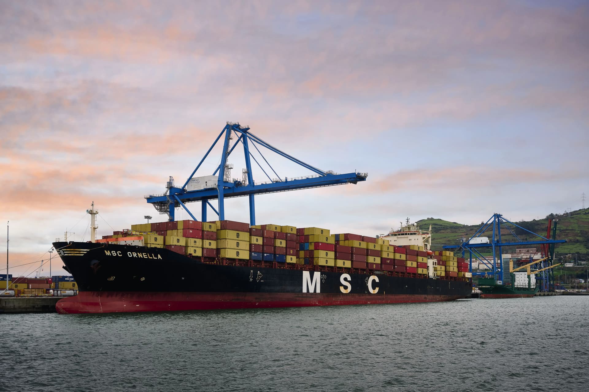 El Puerto de Bilbao se consolida como hub transoceánico con una nueva ruta directa de MSC a la Costa Oeste de Sudamérica