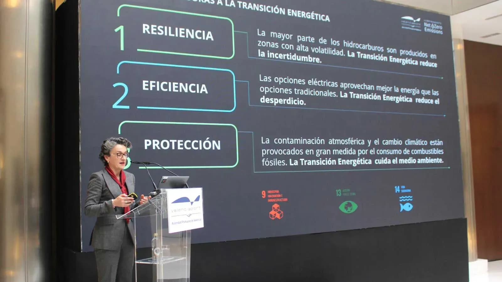La Autoridad Portuaria de Valencia fija 2035 como horizonte para alcanzar la neutralidad de carbono y la autosuficiencia energética