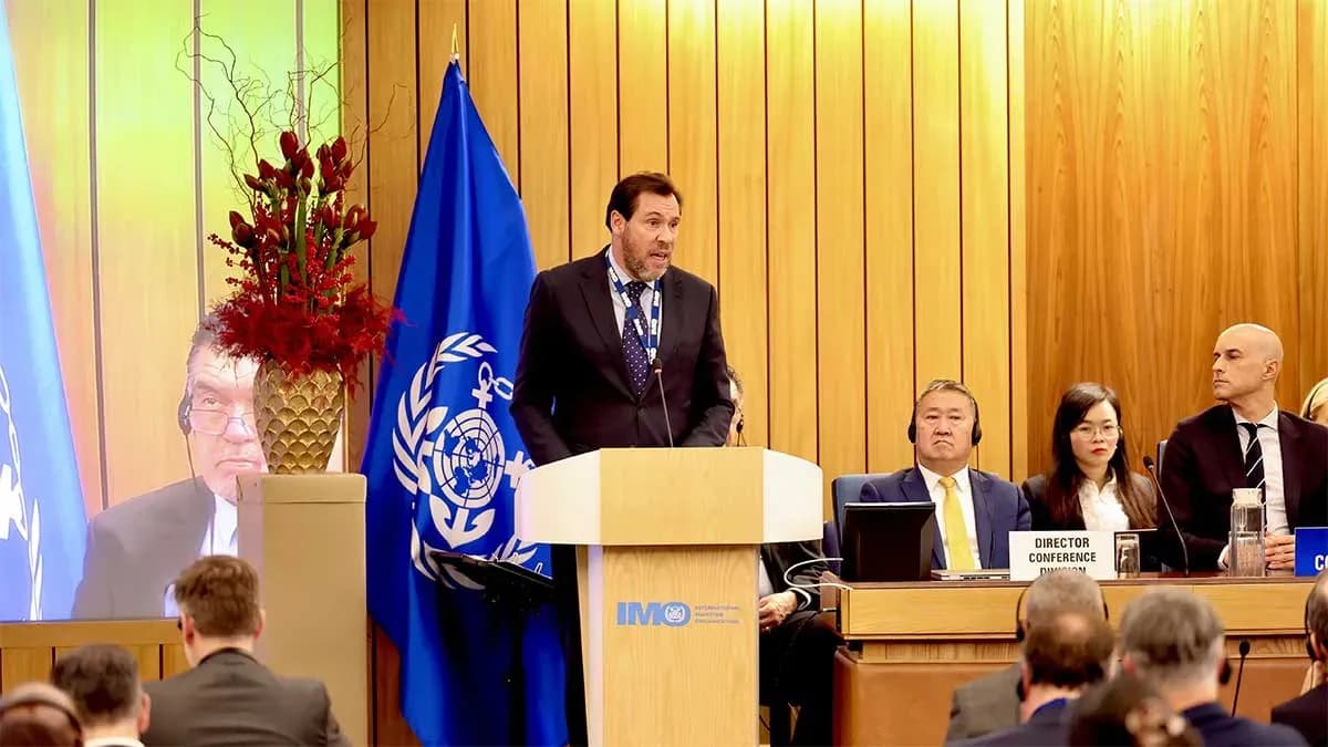 Óscar Puente defiende el multilateralismo y la transición energética en la 34ª Asamblea de la OMI