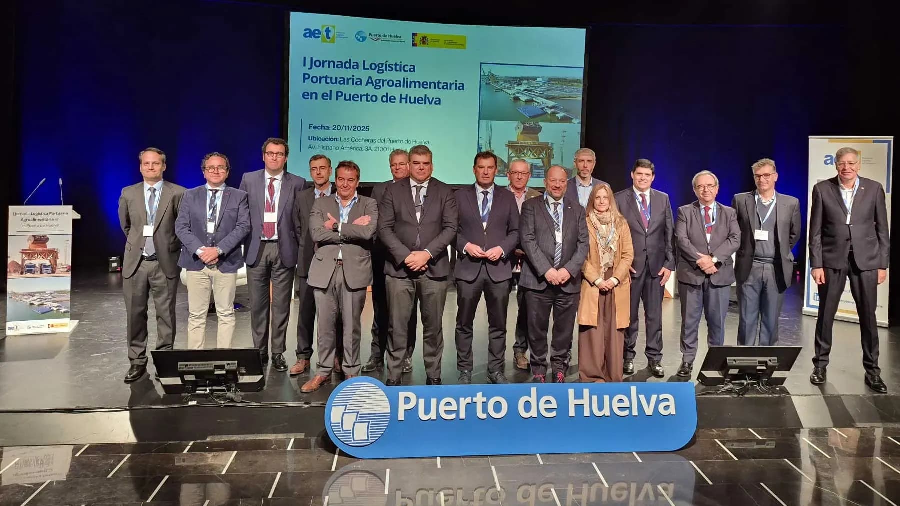 El Puerto de Huelva y la AET han congregado a más de un centenar de profesionales en la primera Jornada Logística Portuaria Agroalimentaria