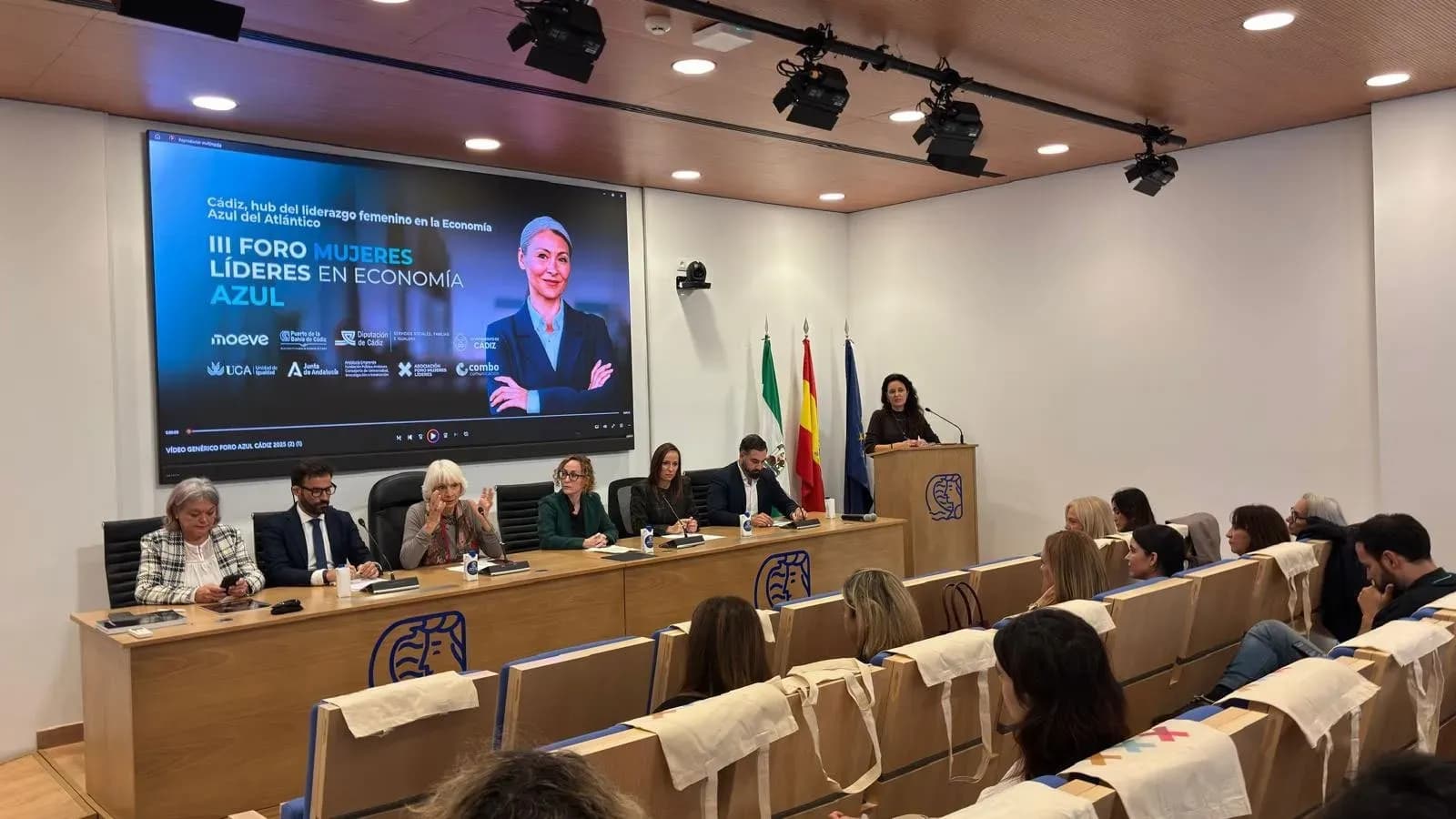Cádiz se posiciona como referente del liderazgo femenino en la Economía Azul