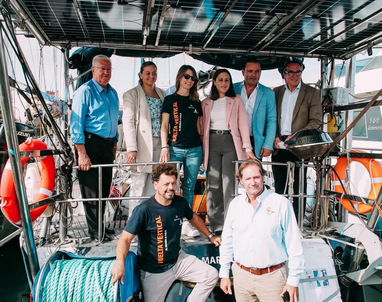 El Puerto de Castellón da la salida a la primera vuelta al mundo vertical a vela