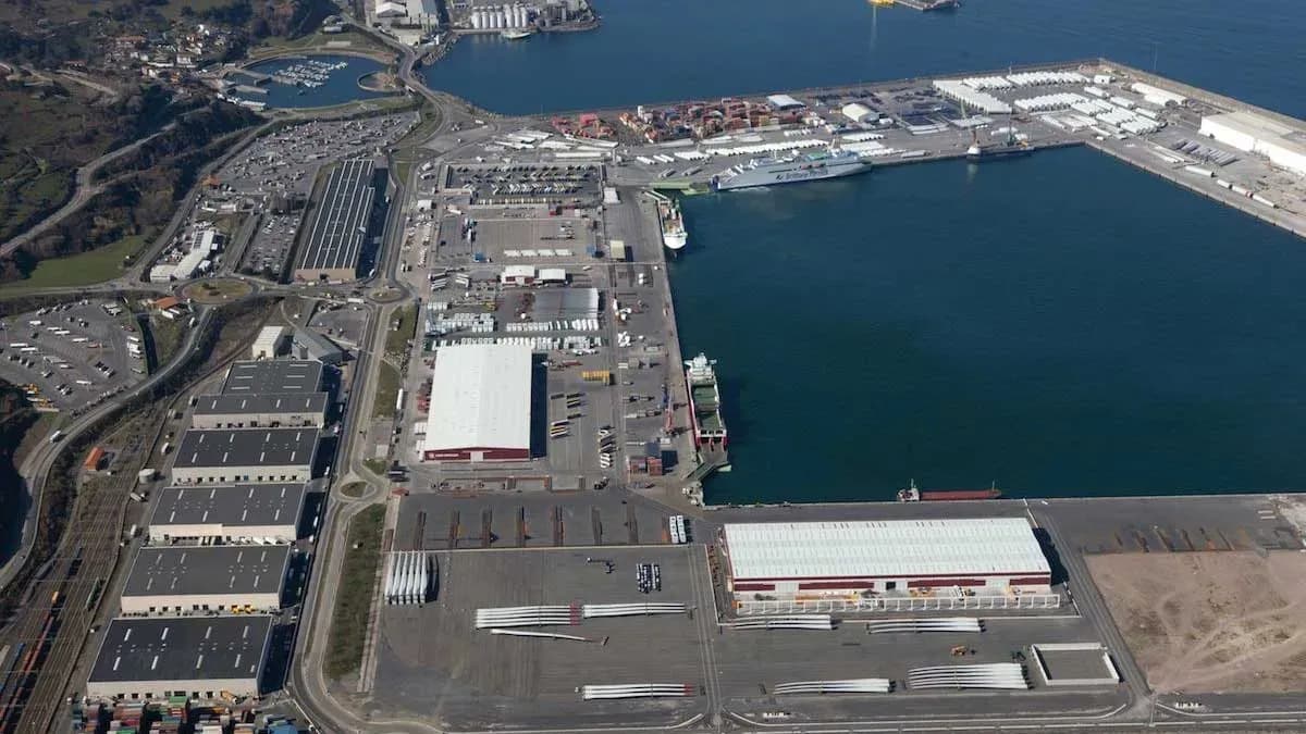 Coordinadora expresa su preocupación tras el accidente sufrido por una trabajadora en el Puerto de Bilbao
