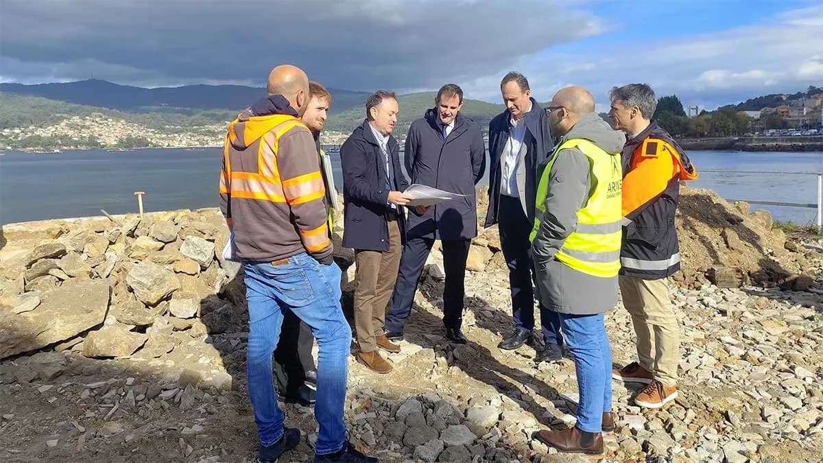 El Puerto de Vigo inicia las obras del nuevo paseo y mirador en el entorno de Arealonga