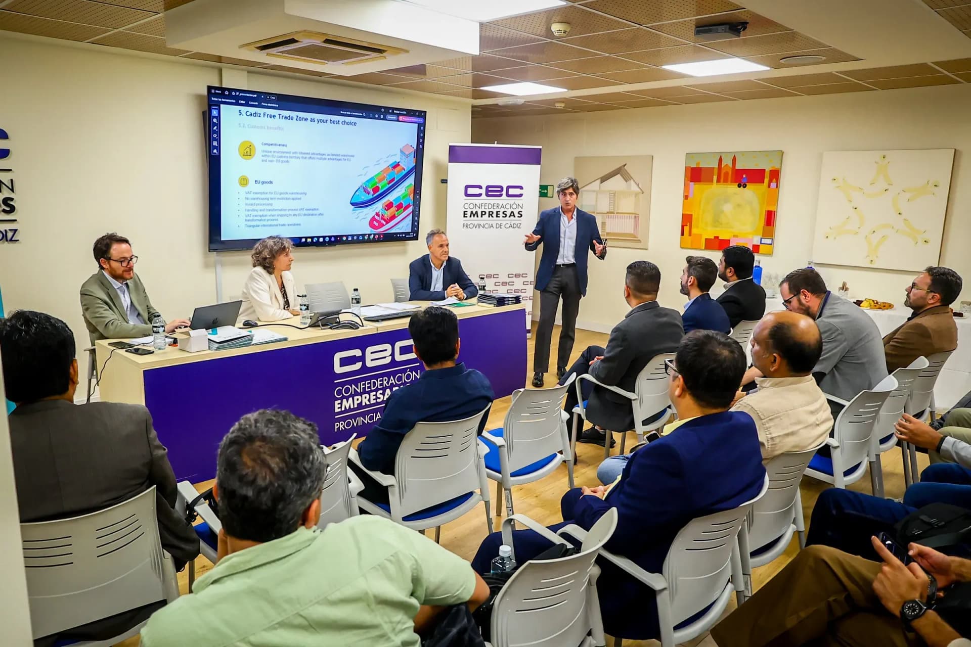 Empresas tecnológicas de India exploran oportunidades de inversión e innovación en Cádiz