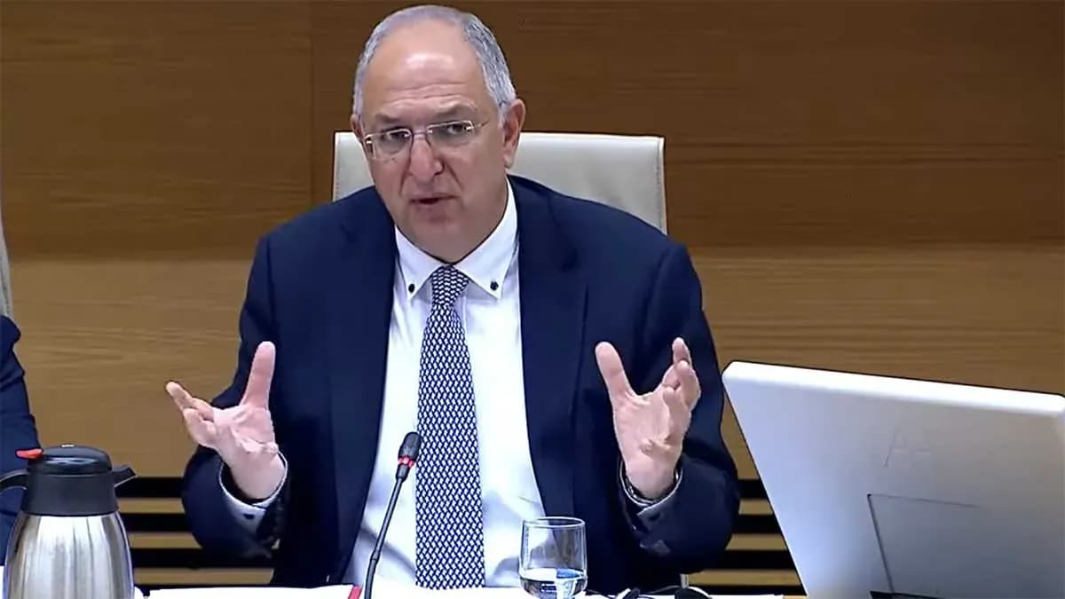 La Comisión Europea estudia ampliar los días de pesca para la flota española durante la campaña navideña